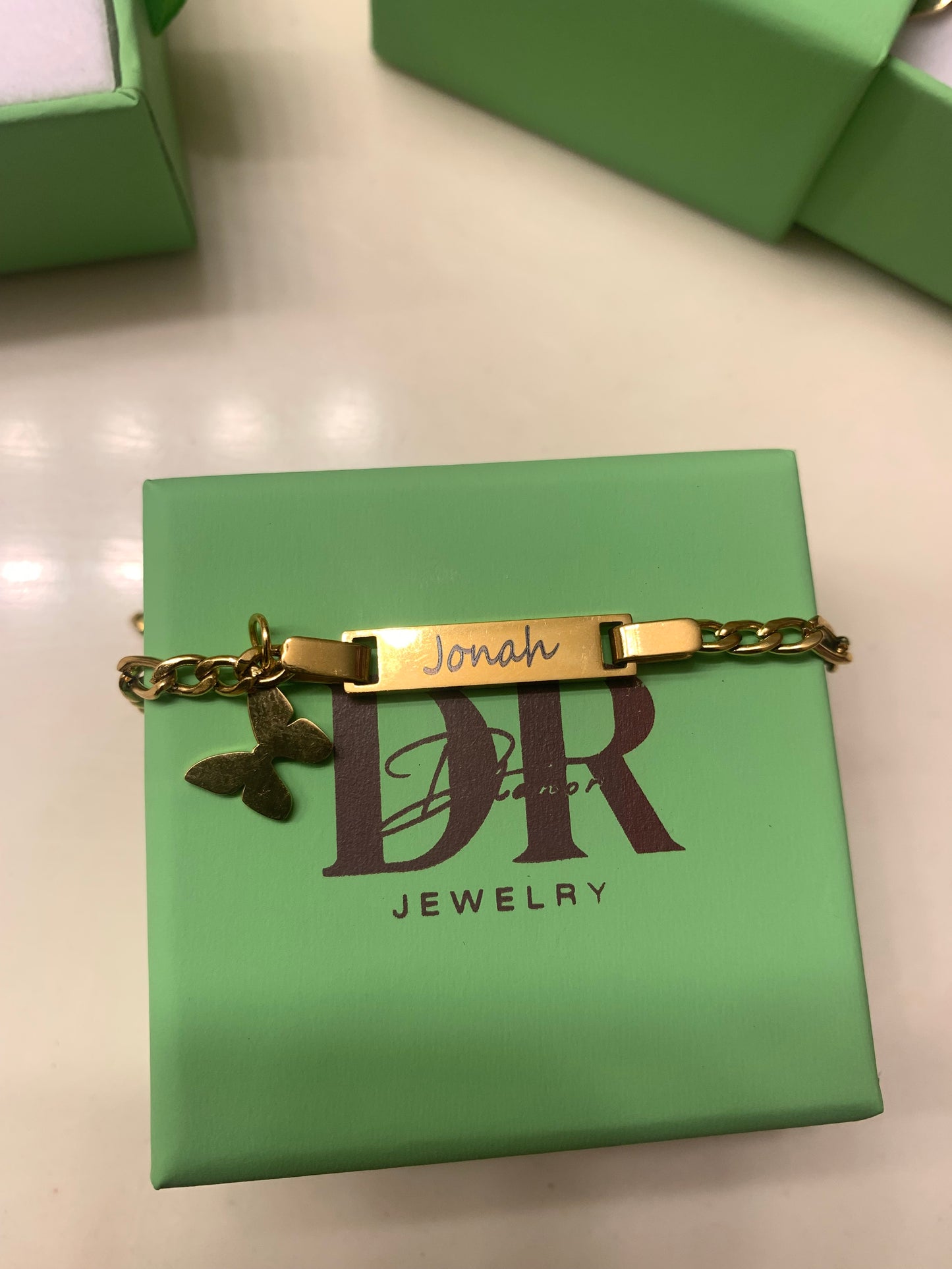 Name bracelet