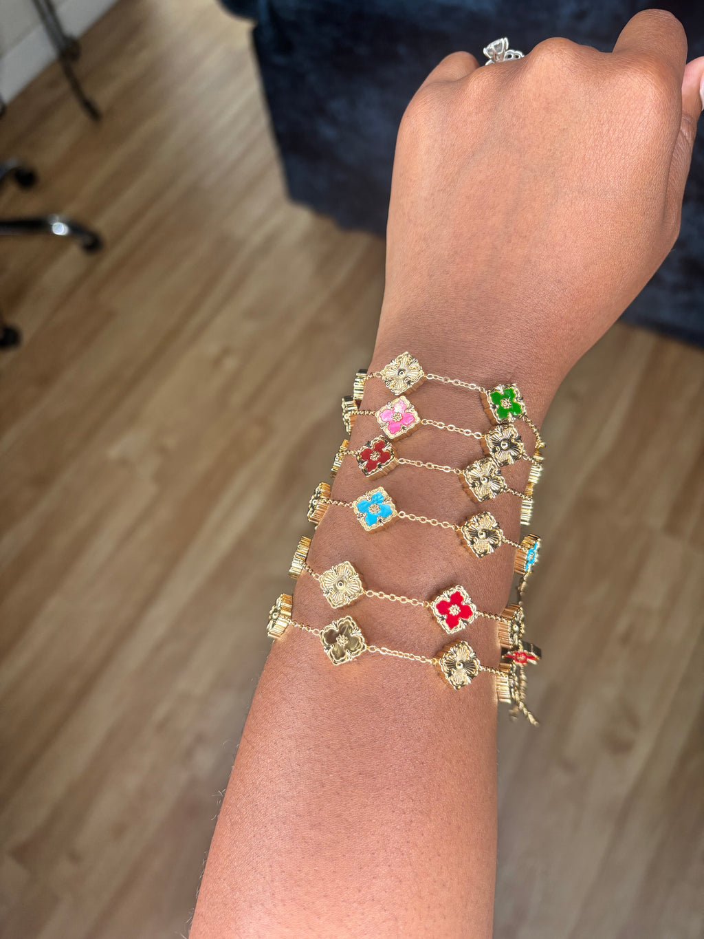 Flower bracelet