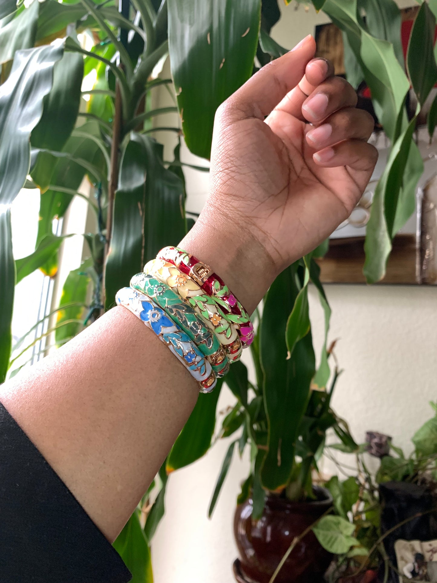 Floral vintage cuff bangle