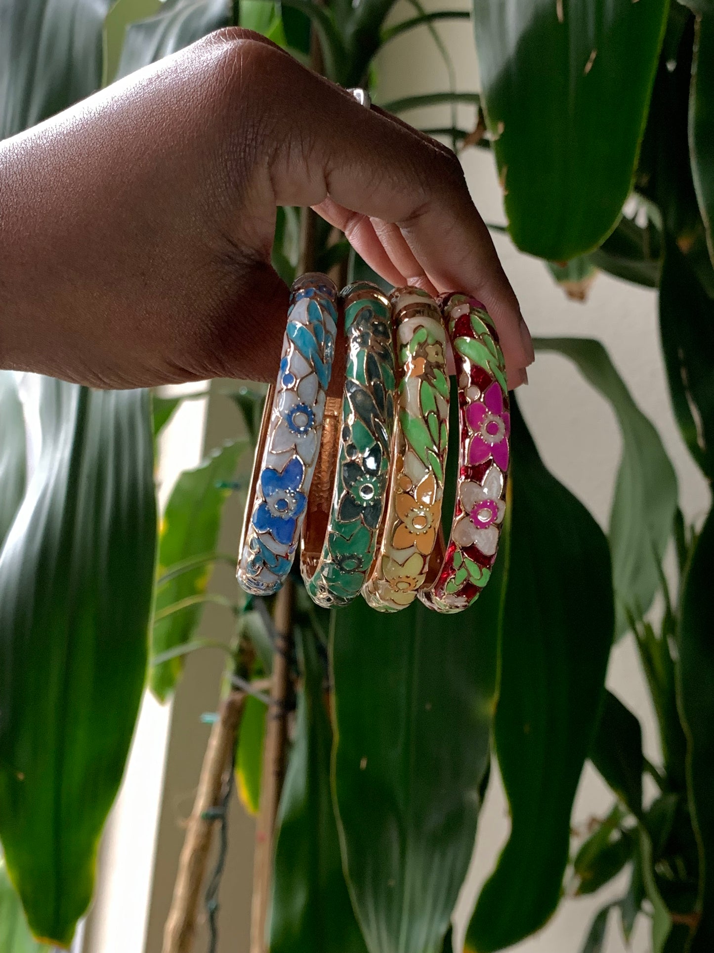 Floral vintage cuff bangle